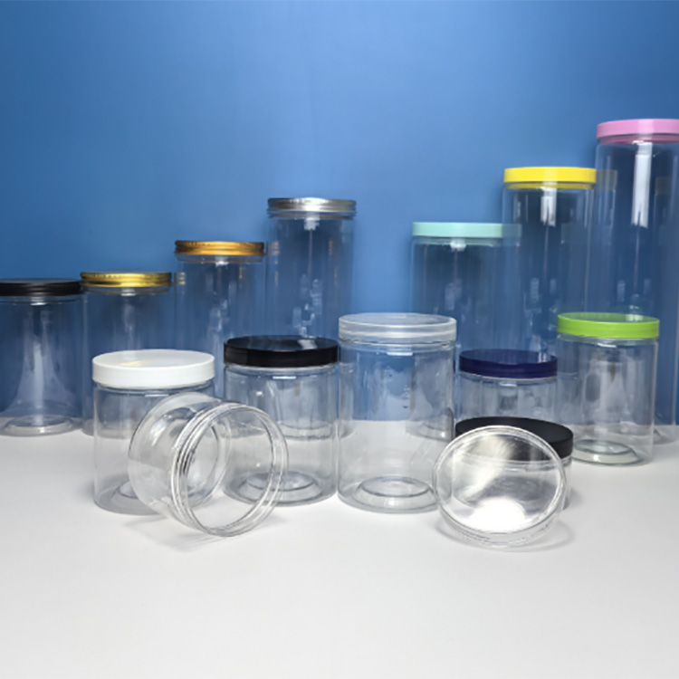 Прозирна пластична тегла